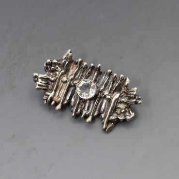 Pentti Sarpaneva Finland silver and crystal brooch 1970's